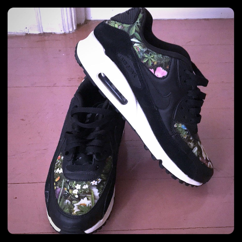 Floral Nike AirMax